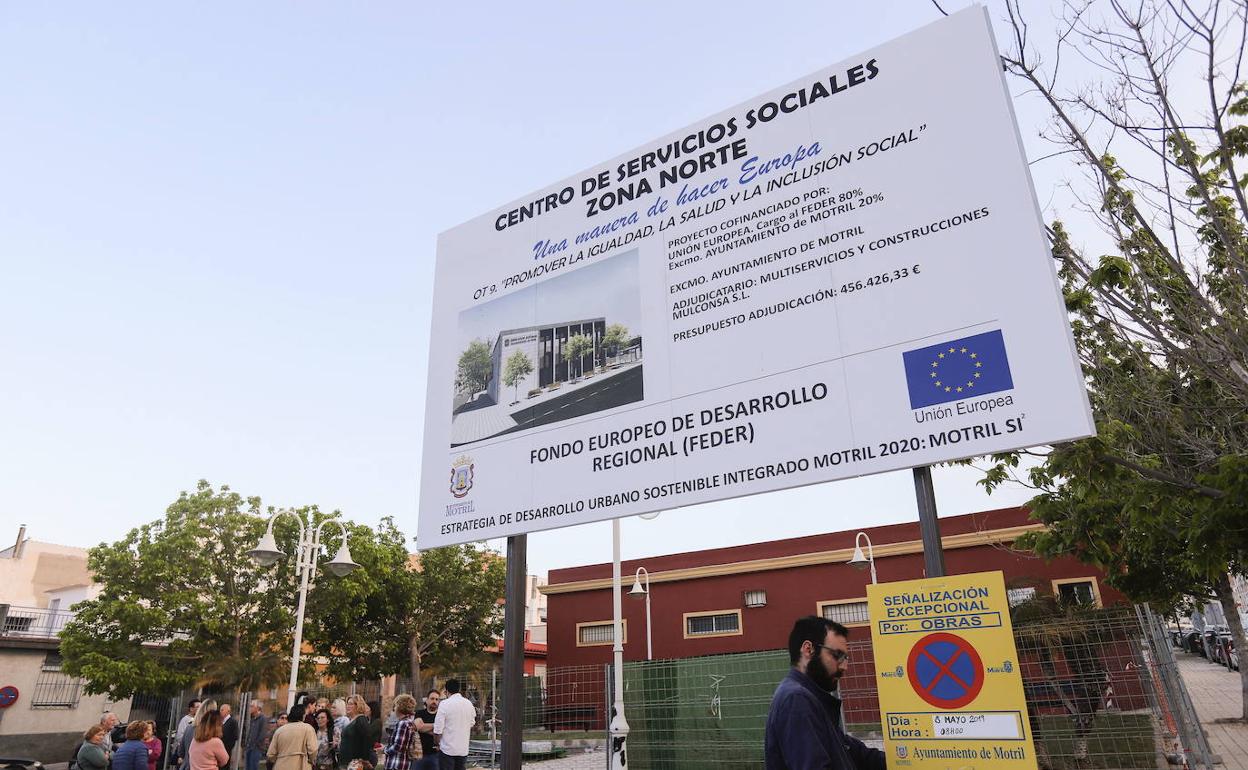 Motril creará un centro de mediación municipal para resolver los conflictos vecinales