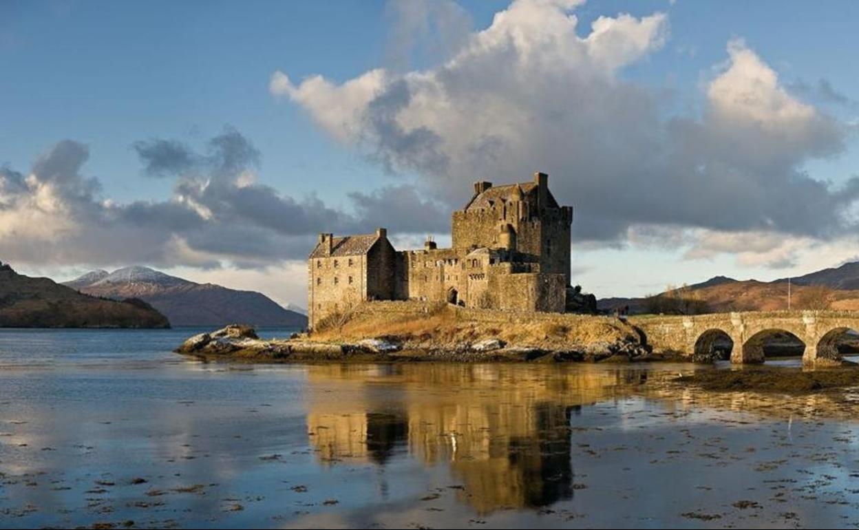 Castillo escocés de Eilean Donan.