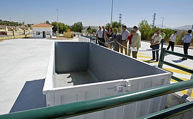 Inauguración del Punto Limpio de Jaén, en el año 2010, junto al Ferial. 