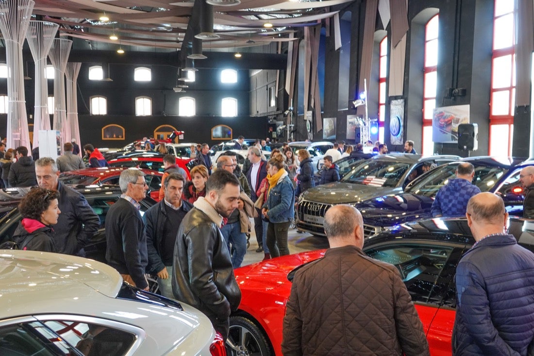 Fotos: Coches para todos los gustos a precios asequibles en la Feria del Motor de Granada