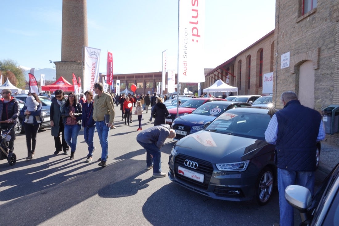 Fotos: Coches para todos los gustos a precios asequibles en la Feria del Motor de Granada