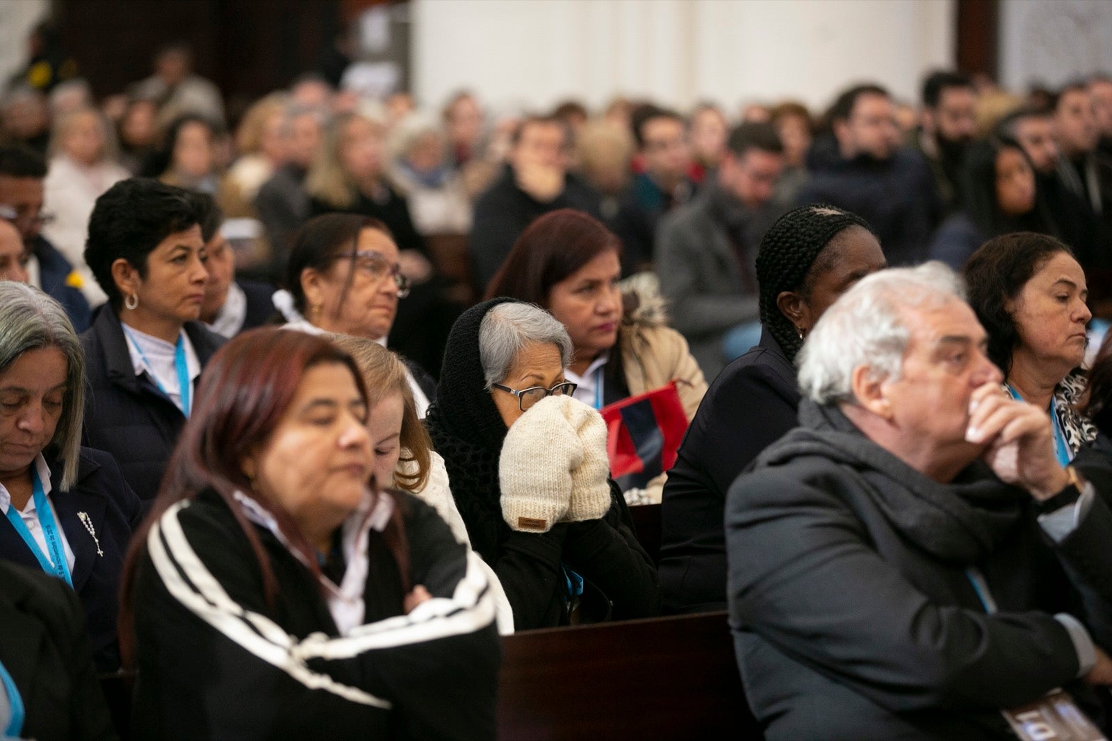 Los mejores momentos y el ambiente de lo vivido en la catedral de Granada este sábado.