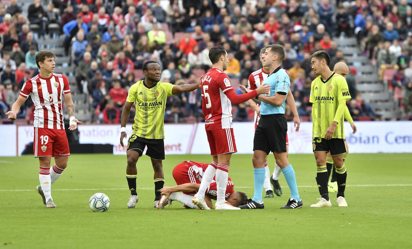 Los rojiblancos empatan con justicia ante un Real Zaragoza que manda en la segunda parte.