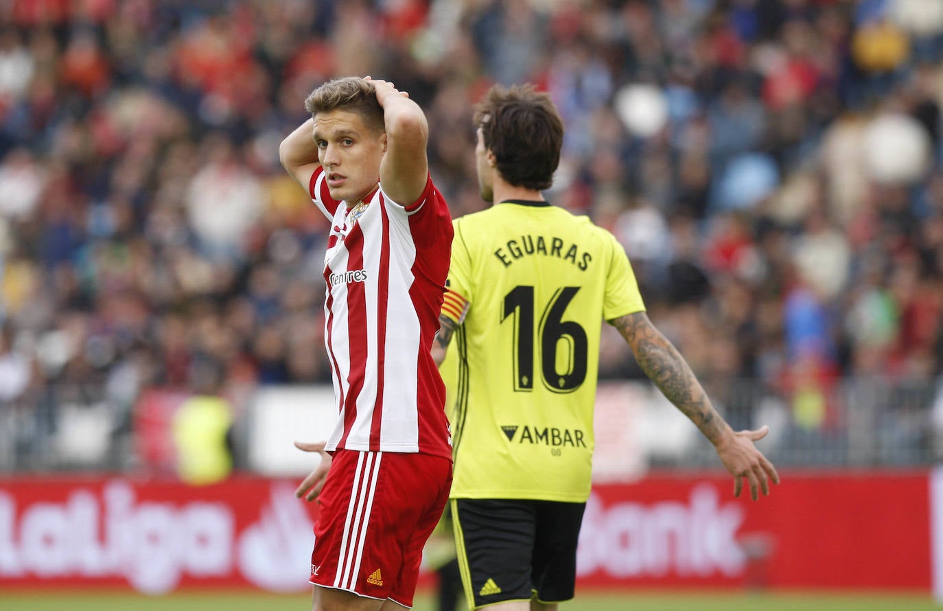 UD Almería | Los rojiblancos se adelantan con cordura, pero se ven superados por el Zaragoza