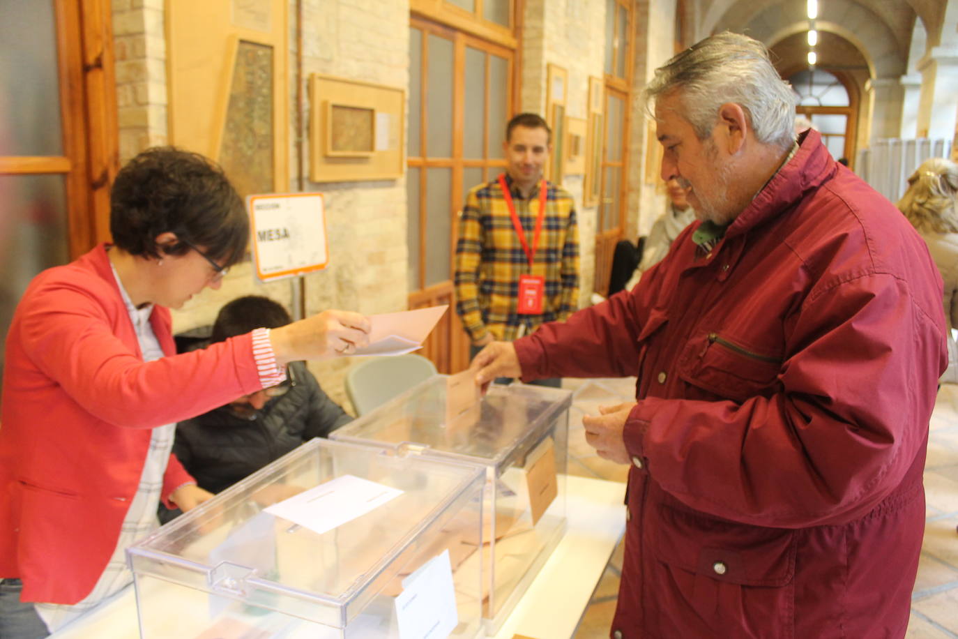 El sentimiento general es de enfado por la falta de entendimiento de los políticos