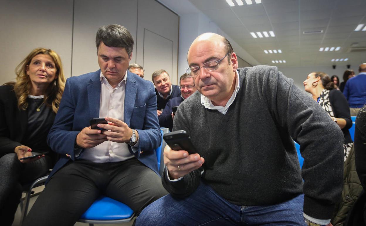 Sebastián Pérez espera una llamada para dar el paso.