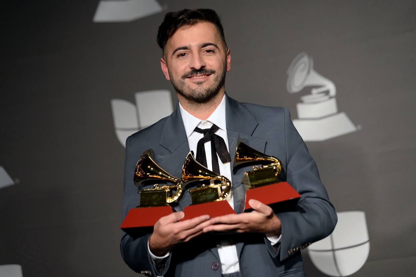 La artista española logró cinco de los seis premios a los que estaba nominada 