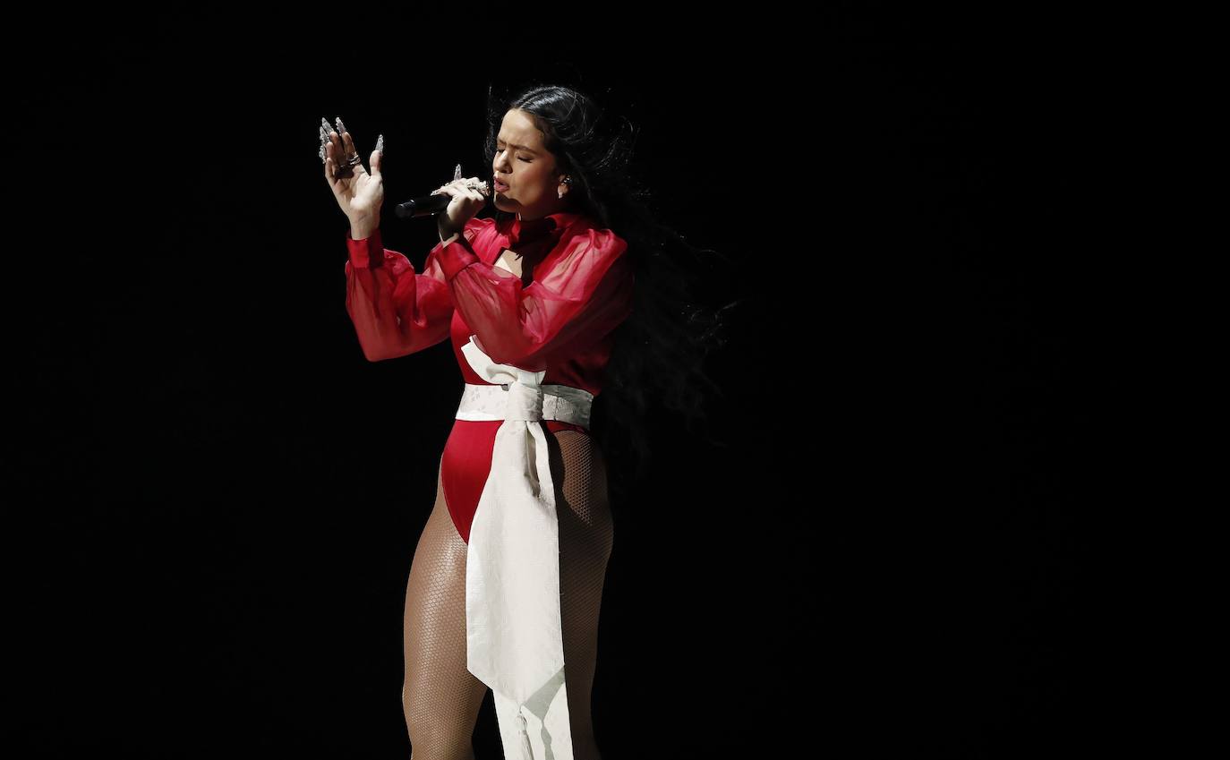 La artista española logró cinco de los seis premios a los que estaba nominada 