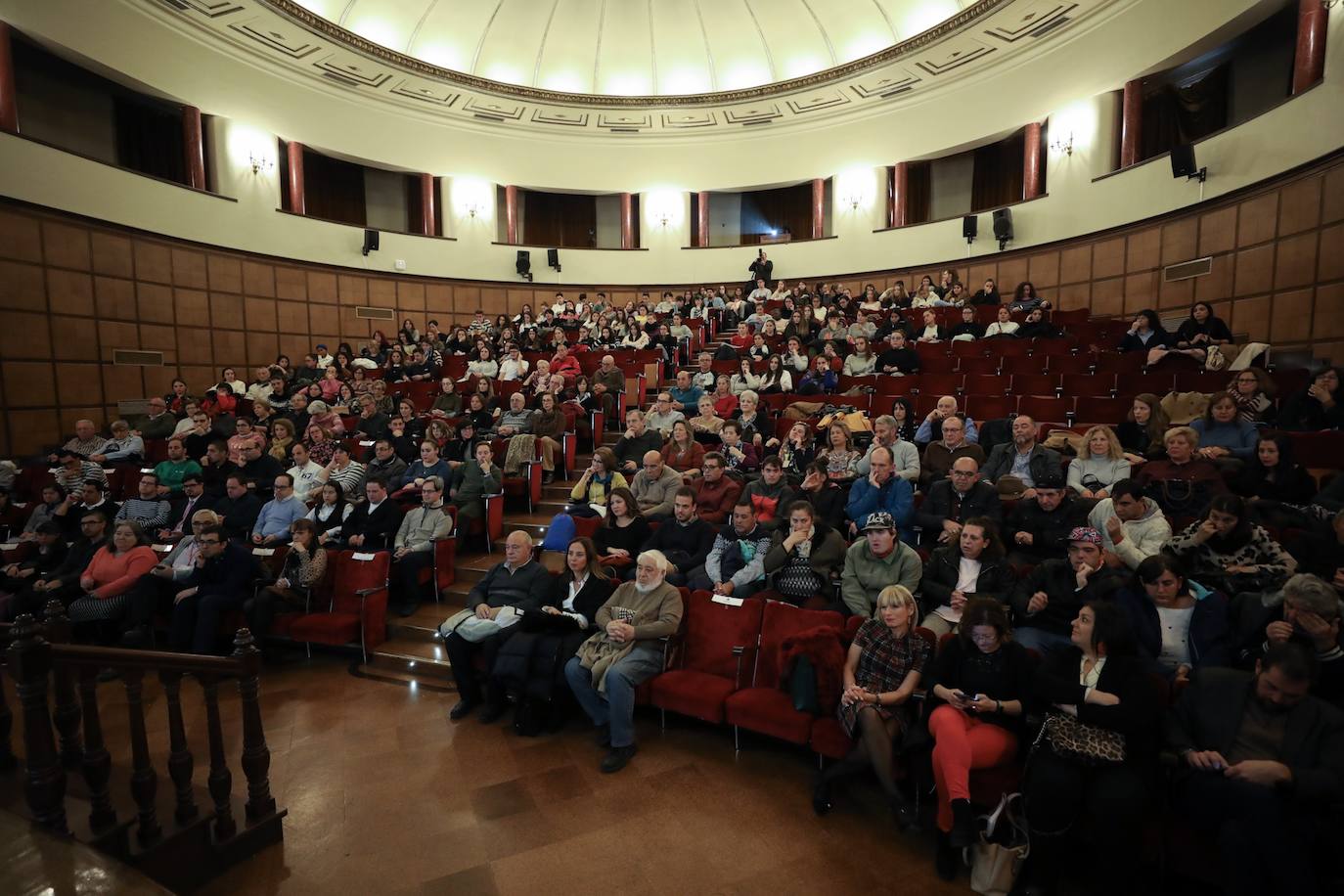 Estas prácticas contribuyen a promover la inclusión social y laboral de las personas con discapacidad intelectual y fomentar la formación e inserción laboral