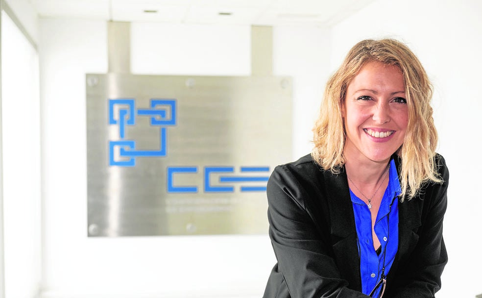 María Vera Zurita, en la sede de la Confederación Granadina de Empresarios.