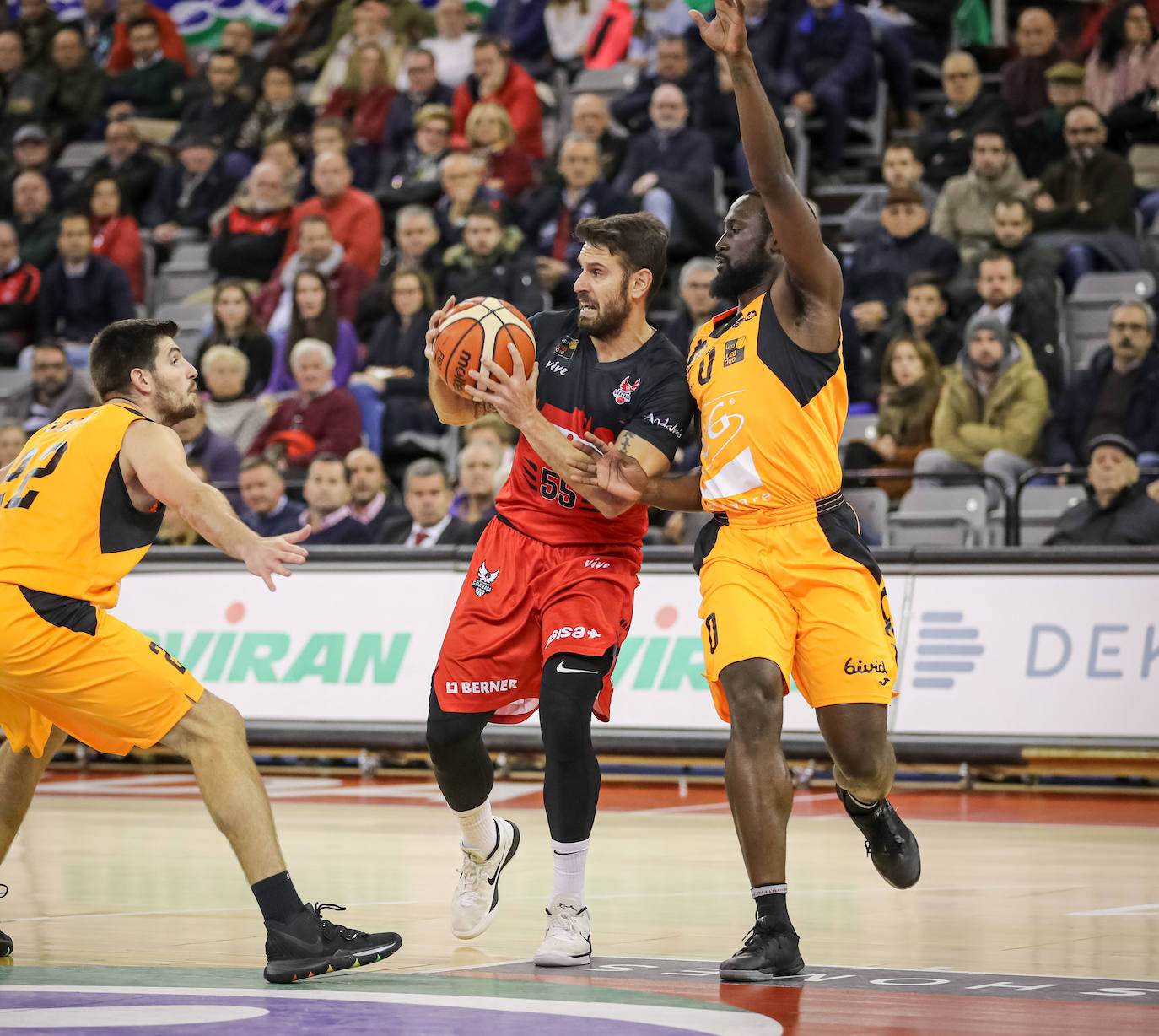 El Covirán pasa por encima de un desacertado Lleida (86-47)