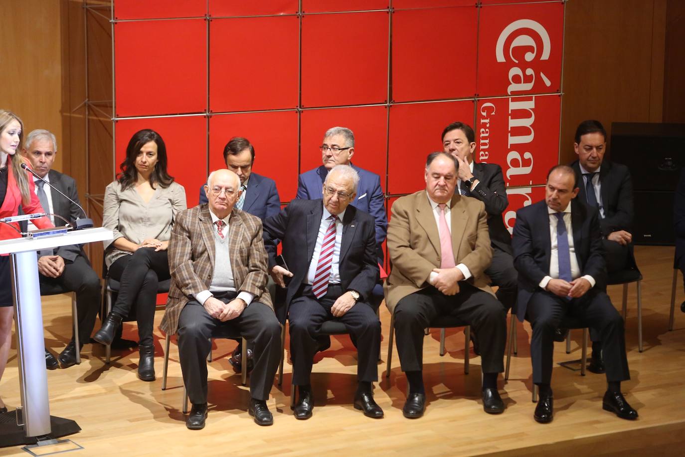 El presidente, arropado por el tejido empresarial granadino, ha reivindicado apoyo institucional para el acelerador de partículas como gran proyecto de futuro 