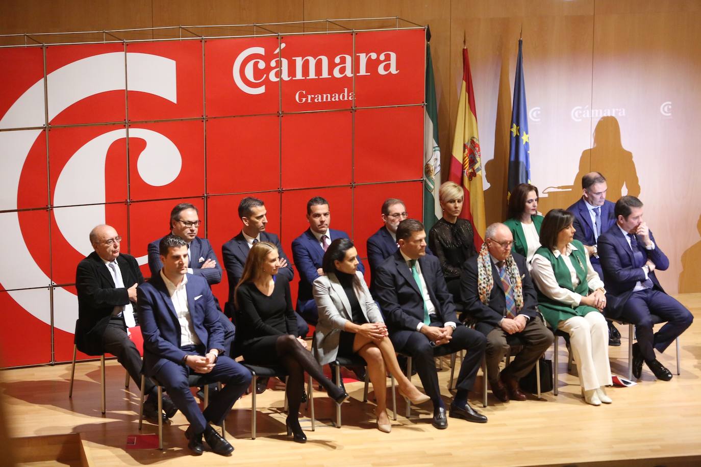 El presidente, arropado por el tejido empresarial granadino, ha reivindicado apoyo institucional para el acelerador de partículas como gran proyecto de futuro 