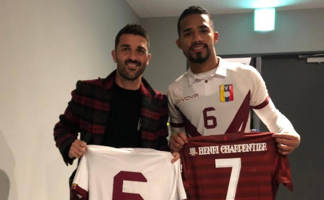 Granada CF | David Villa viaja a Osaka para ver en acción a su amigo Yangel Herrera