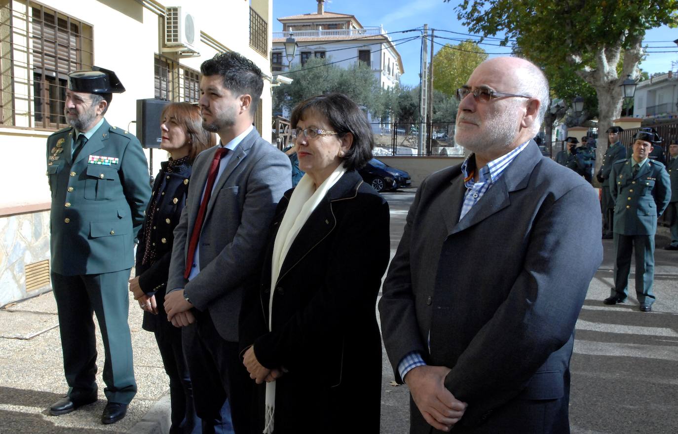 Fotos: Así ha sido el homenaje a los dos guardias civiles asesinados en Granada hace un siglo