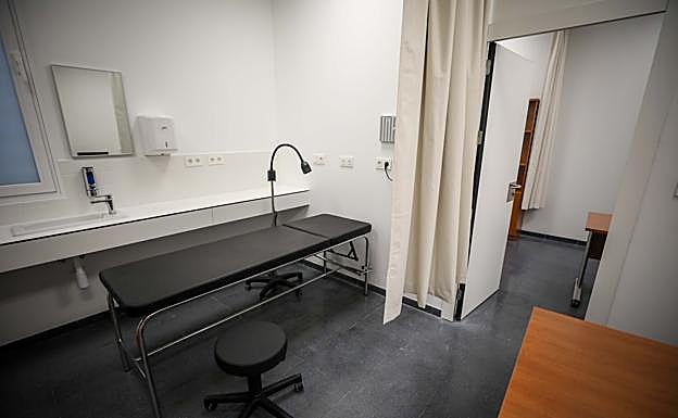 Imagen. Mostramos por dentro cómo es el centro de salud de Bola de Oro que abre este lunes. 