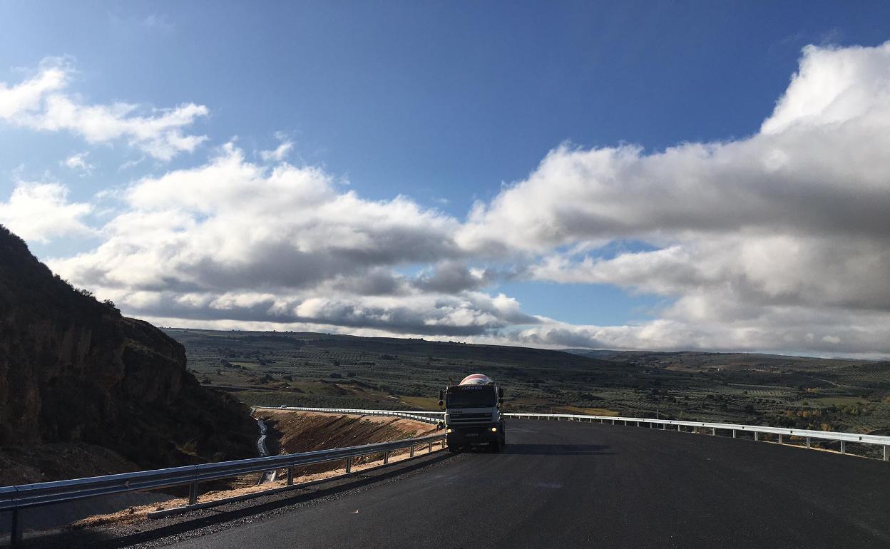 Carreteras en Granada | Dos nuevas mejoras para las obras de la variante de Moraleda de Zafayona