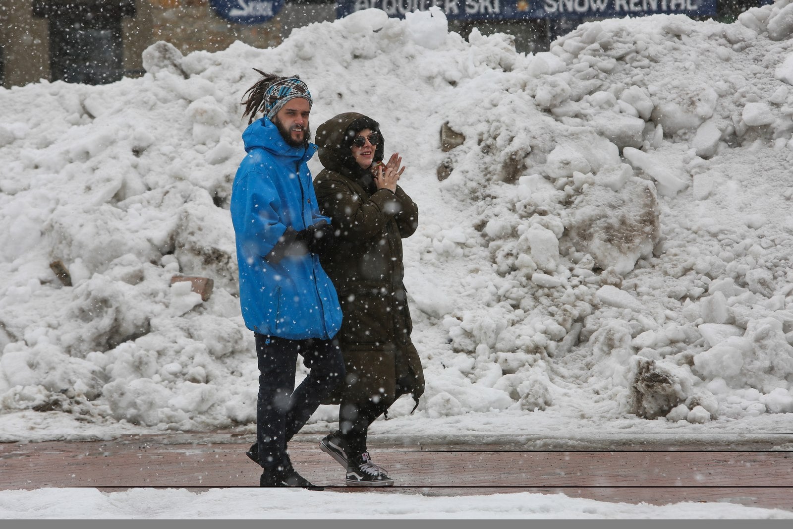 Así luce la estación tras las últimas nevadas, a punto de estrenar temporada.