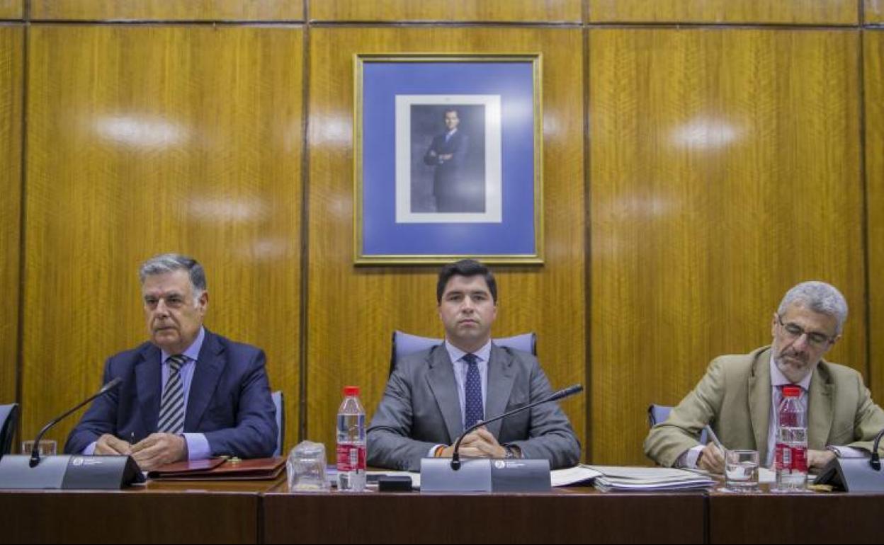 El ex consejero Antonio Fernández no comparece ante la comisión de la FAFFE