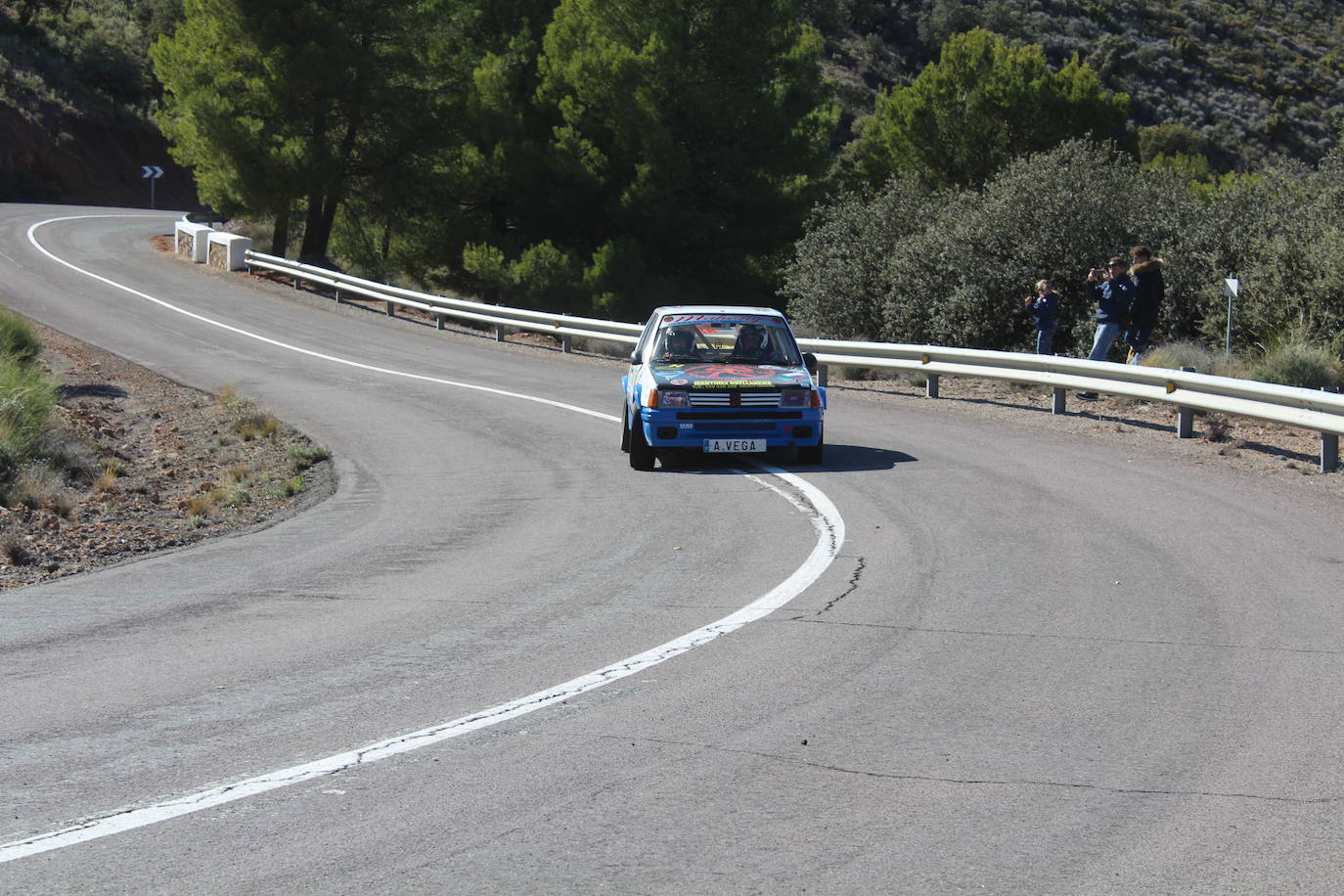 El piloto del Automóvil Club Almería ha dominado los dos primeros tramos