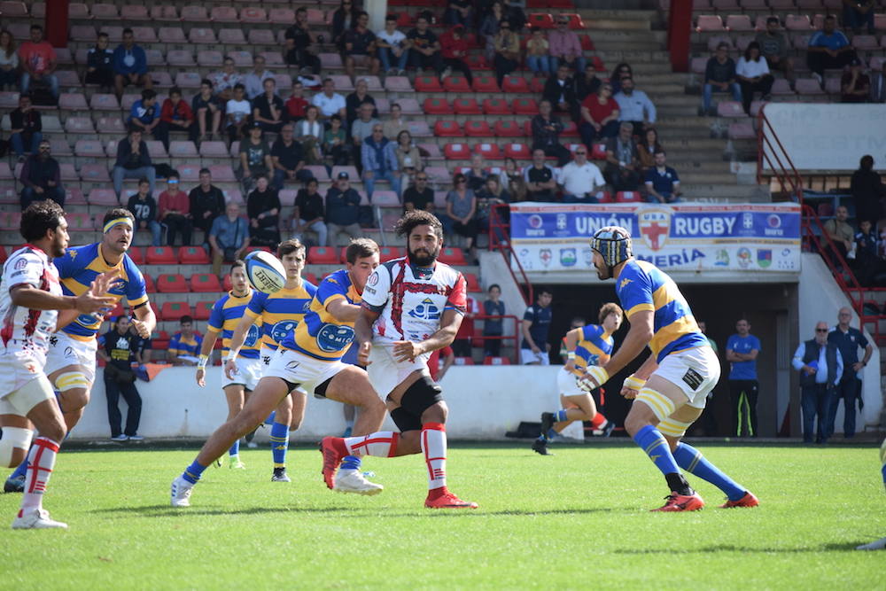 Unión Rugby Almería Playcar afronta el partido del sí o del no