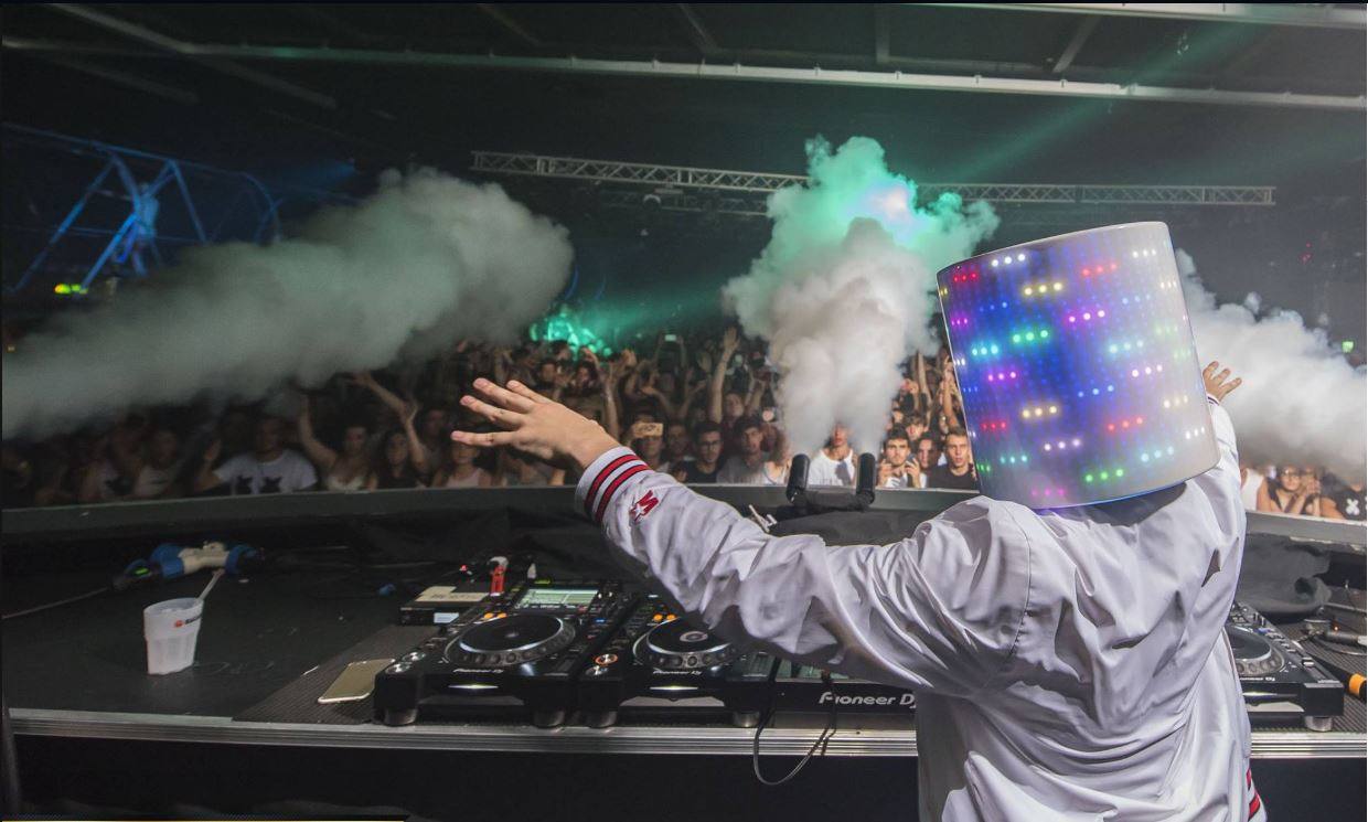 24.- Altromondo Studios (Rimini, Italia)