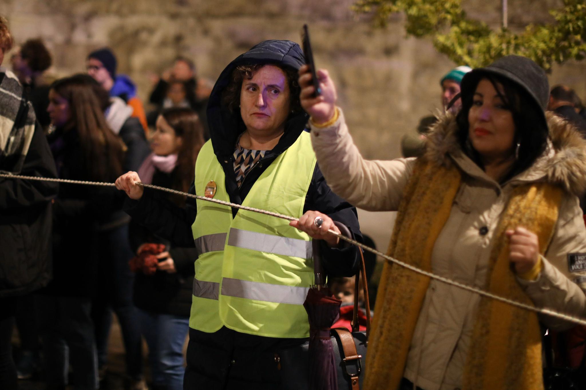 La manifestación con motivo del 25N ha puesto en valor la figura de la mujer con numerosos cánticos 