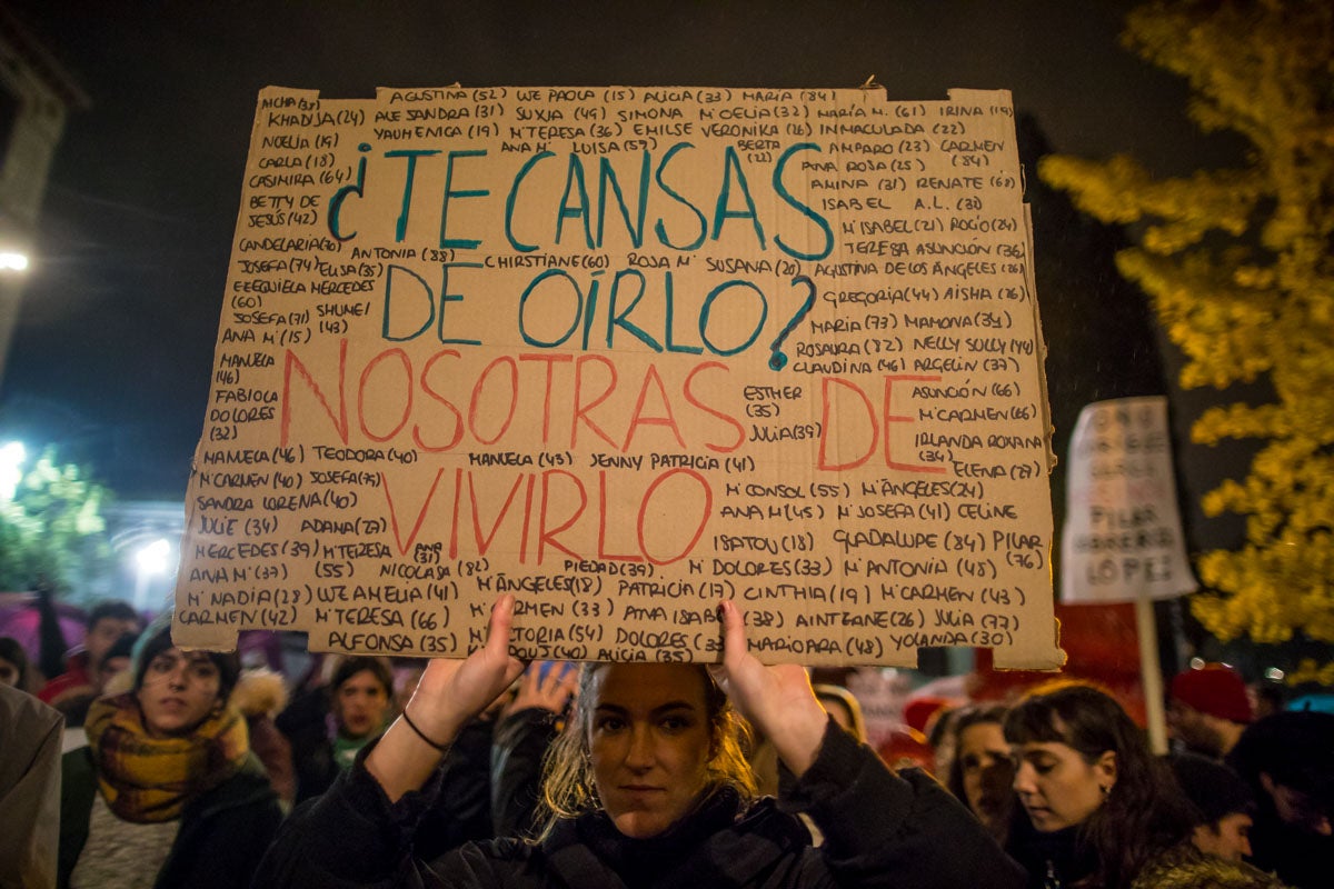 Repasa los carteles de la manifestación feminista contra la violencia de género de este 25N en Granada 
