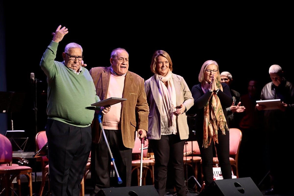 La entidad cumplía 89 años y varios de sus miembros recibieron un merecido homenaje
