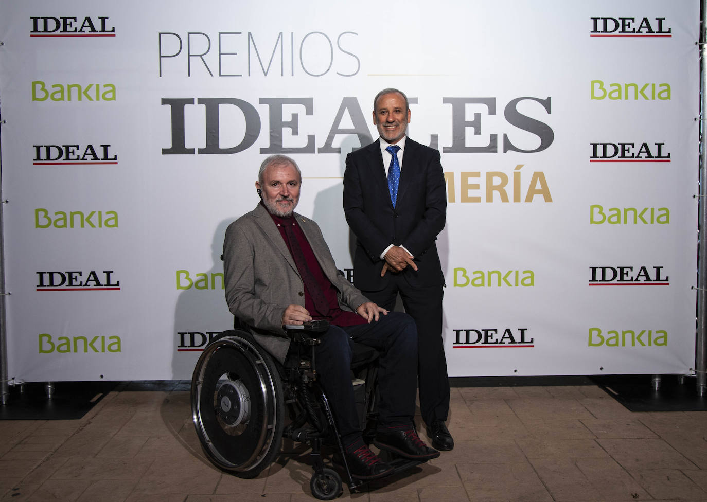 Más de 200 personas se han dado cita en el Varadero del Puerto de Almería para asistir a la gala de entrega de estos galardones que reconocen el talento almeriense 