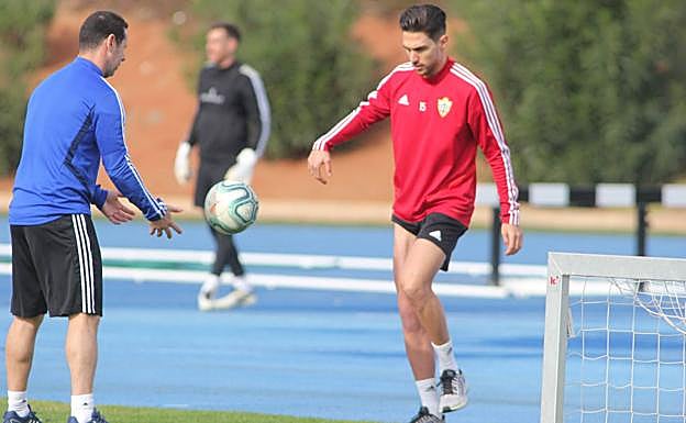 Cid Andrade trabaja con Juan Ibiza en su recuperación. 