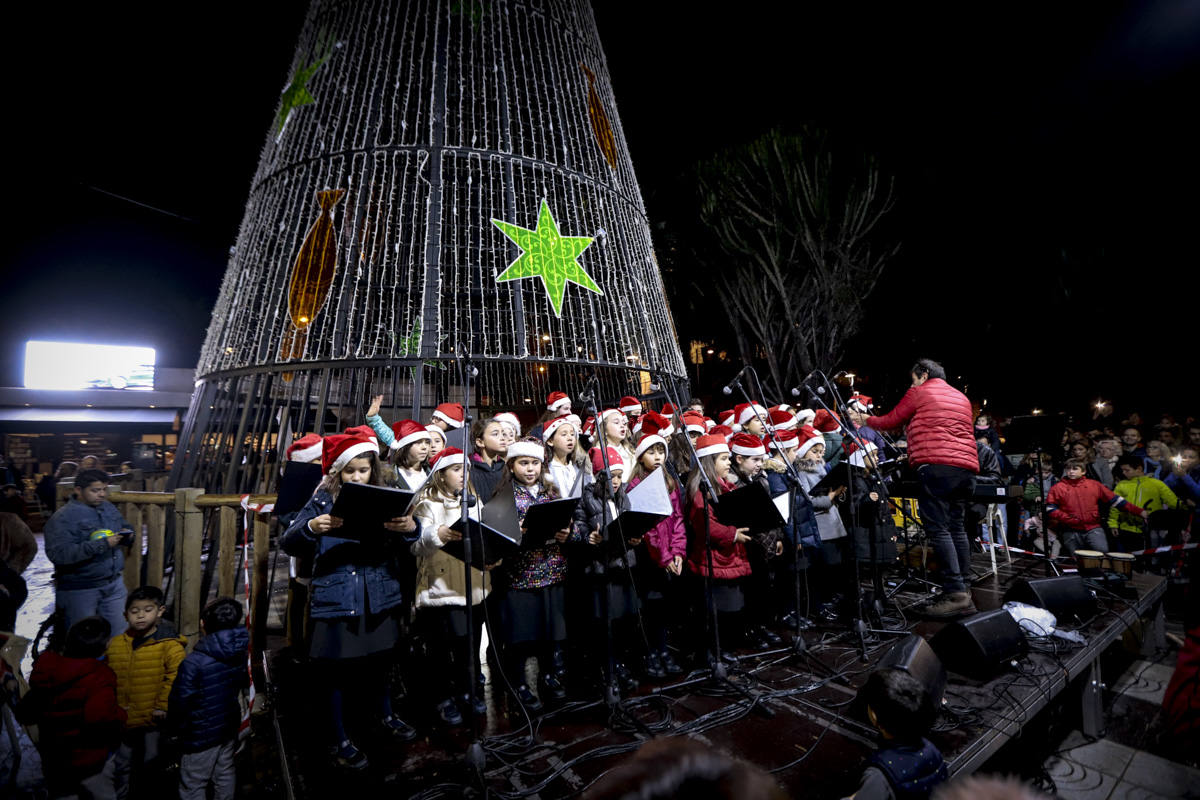 Un millón de bombillas brillarán en las calles de la ciudad hasta después de Reyes