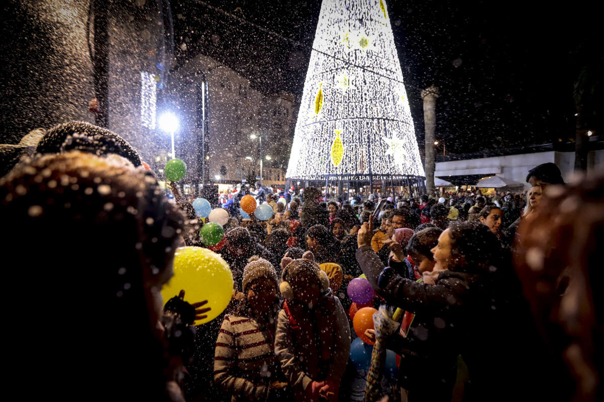 Un millón de bombillas brillarán en las calles de la ciudad hasta después de Reyes