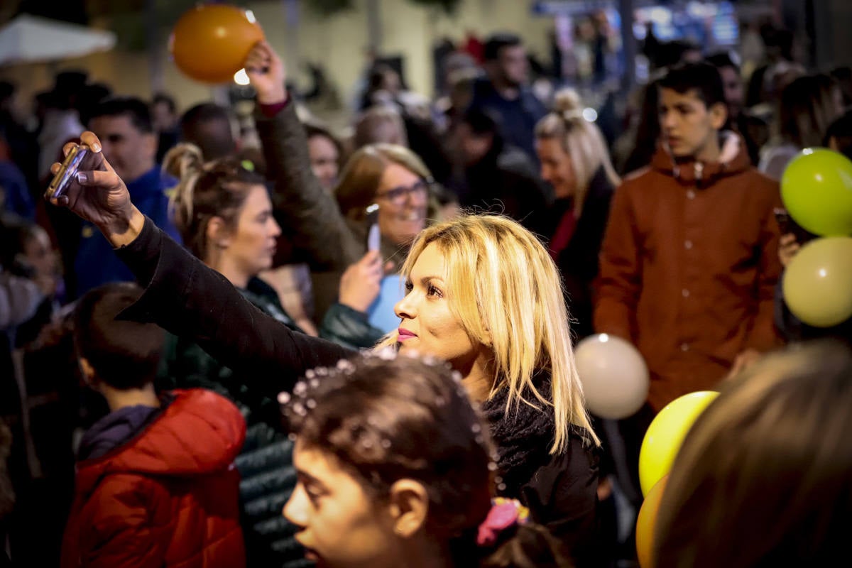 Un millón de bombillas brillarán en las calles de la ciudad hasta después de Reyes