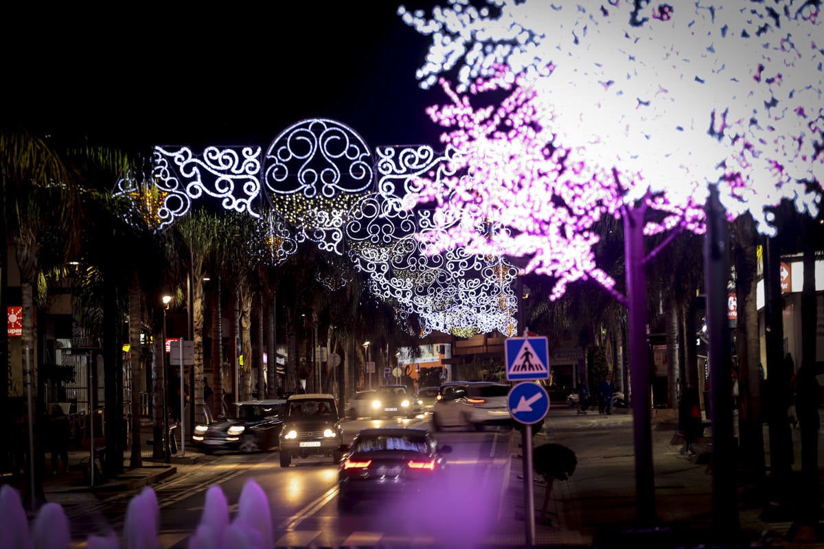 Un millón de bombillas brillarán en las calles de la ciudad hasta después de Reyes