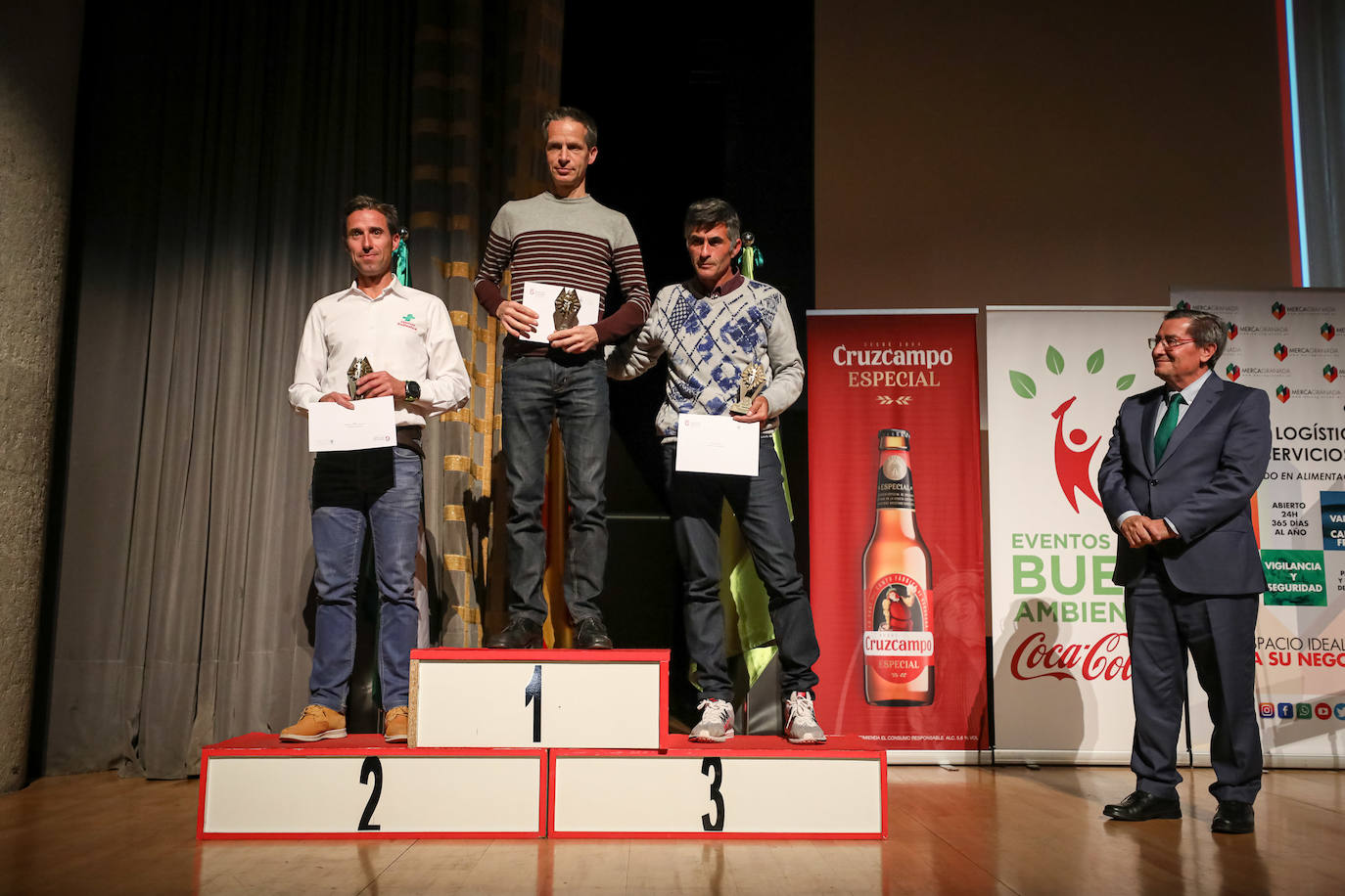 El Gran Premio de Fondo Diputación clausura su XXXII edición con la habitual gala con la que se premia a los corredores que lo pelean