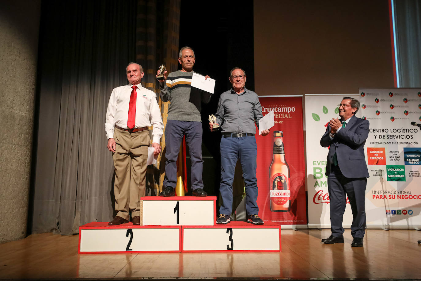 El Gran Premio de Fondo Diputación clausura su XXXII edición con la habitual gala con la que se premia a los corredores que lo pelean