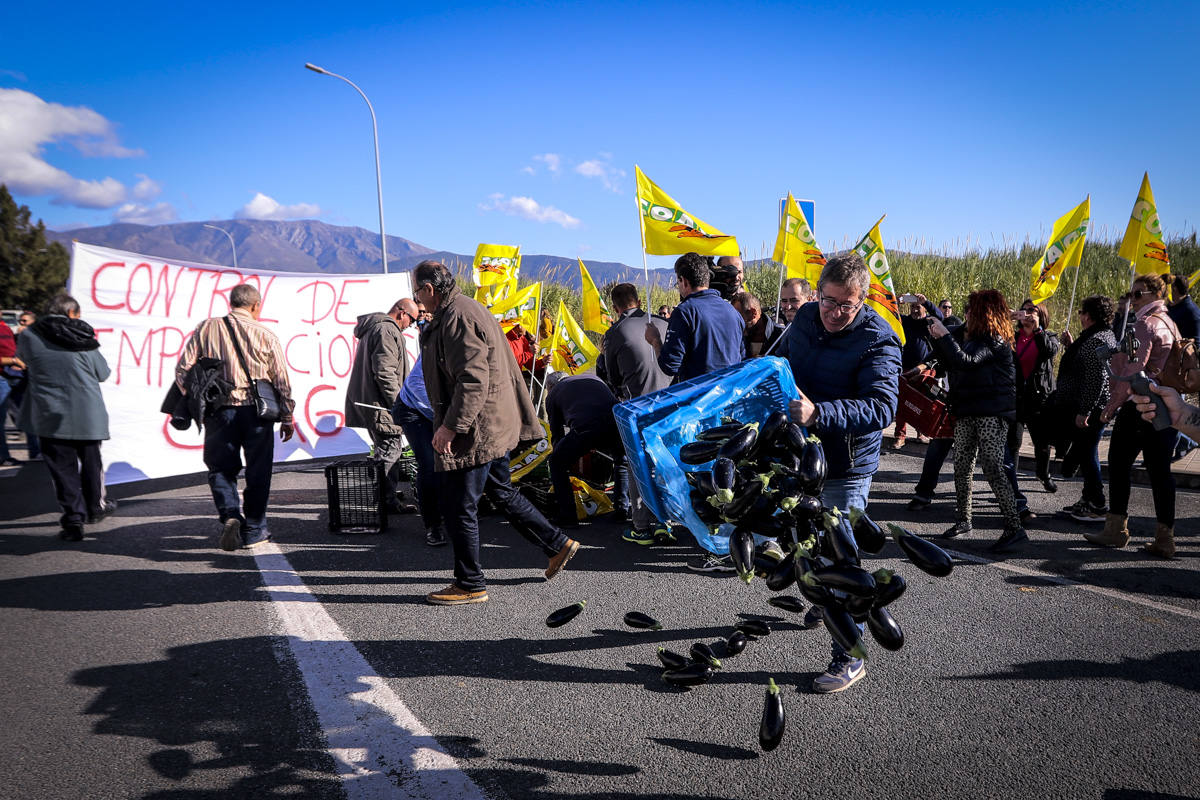 Aseguran que si la situación no cambia están abocados a una «guerra» por la supervivencia y anuncian futuras movilizaciones