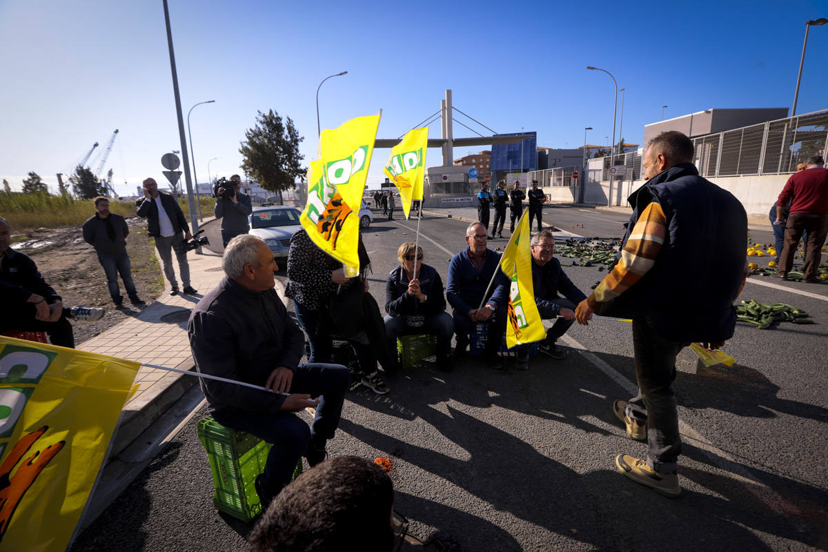 Aseguran que si la situación no cambia están abocados a una «guerra» por la supervivencia y anuncian futuras movilizaciones