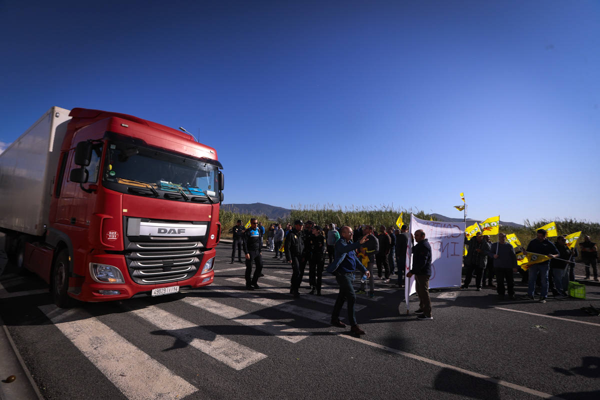 Aseguran que si la situación no cambia están abocados a una «guerra» por la supervivencia y anuncian futuras movilizaciones