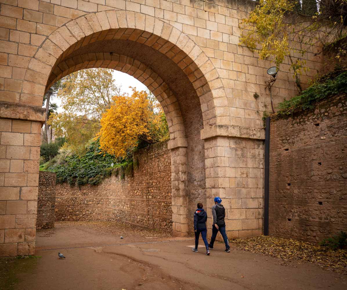 La capital nazarí ofrece paisajes bellos y penetrantes en la estación otoñal | La Alhambra, el centro... todos los rincones ofrecen hermosas estampas