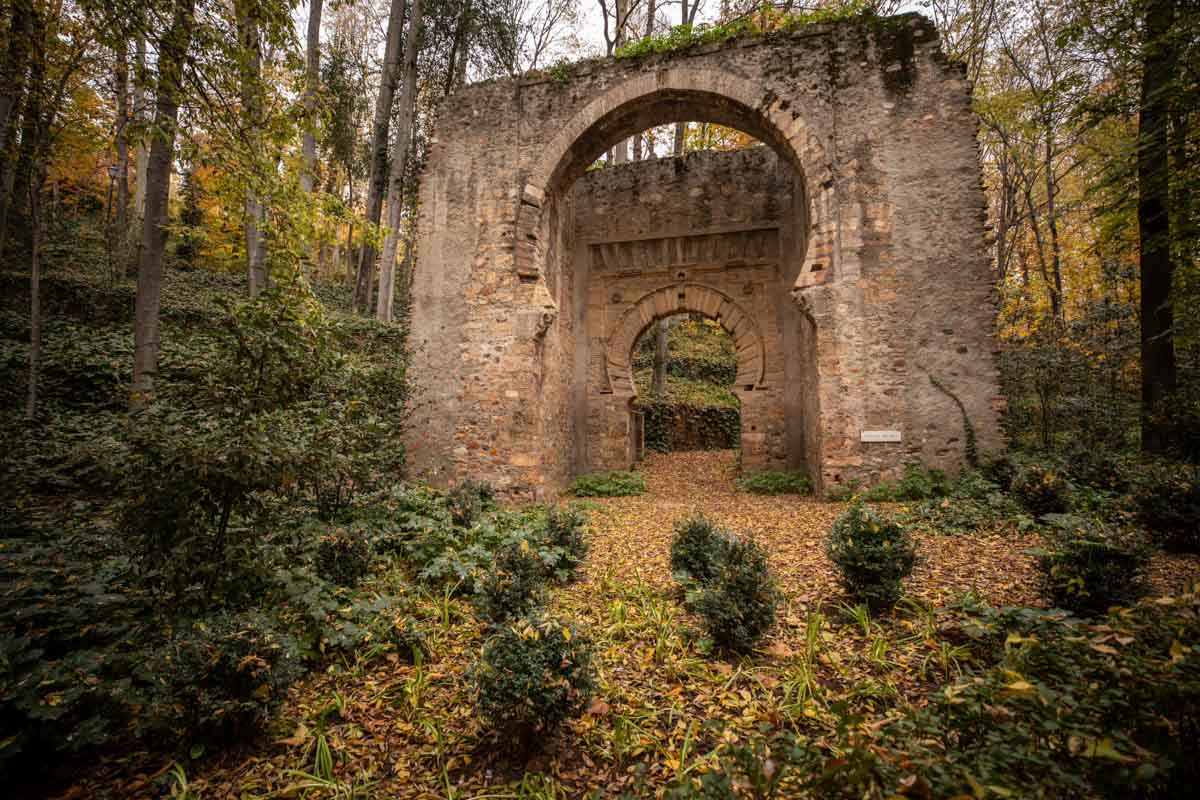 La capital nazarí ofrece paisajes bellos y penetrantes en la estación otoñal | La Alhambra, el centro... todos los rincones ofrecen hermosas estampas
