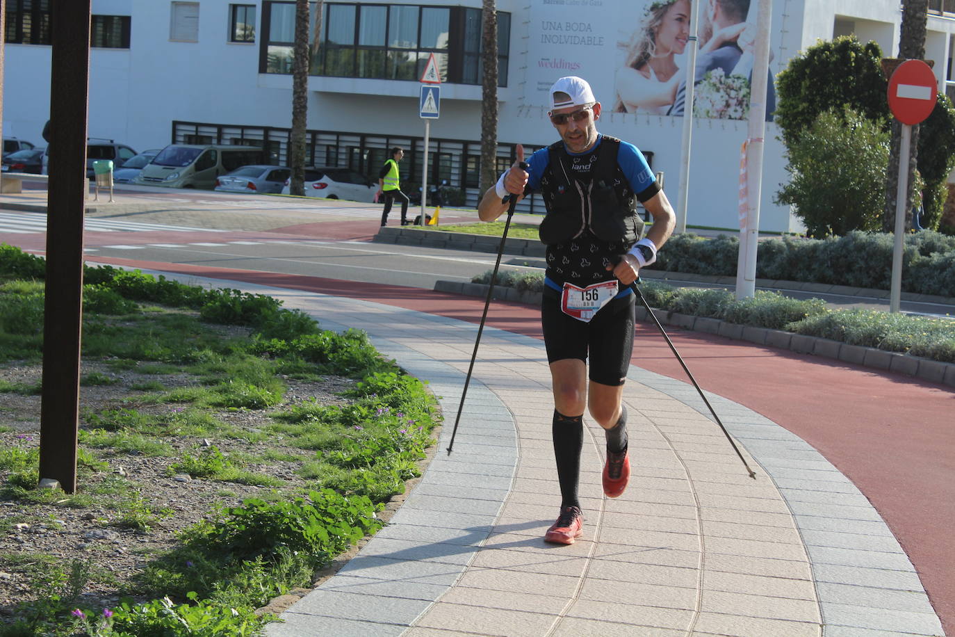 Medio millar de atletas han participado en la quinta edición de la Ultra Maratón Costa de Almería