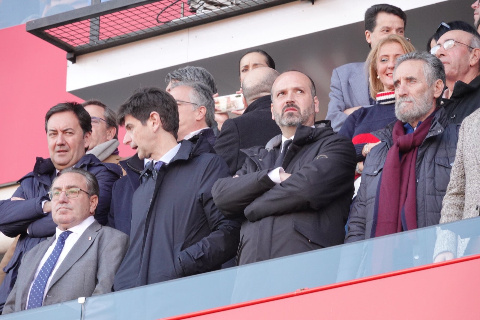 Echamos un vistazo a la grada para recopilar las mejores fotos de la afición. 