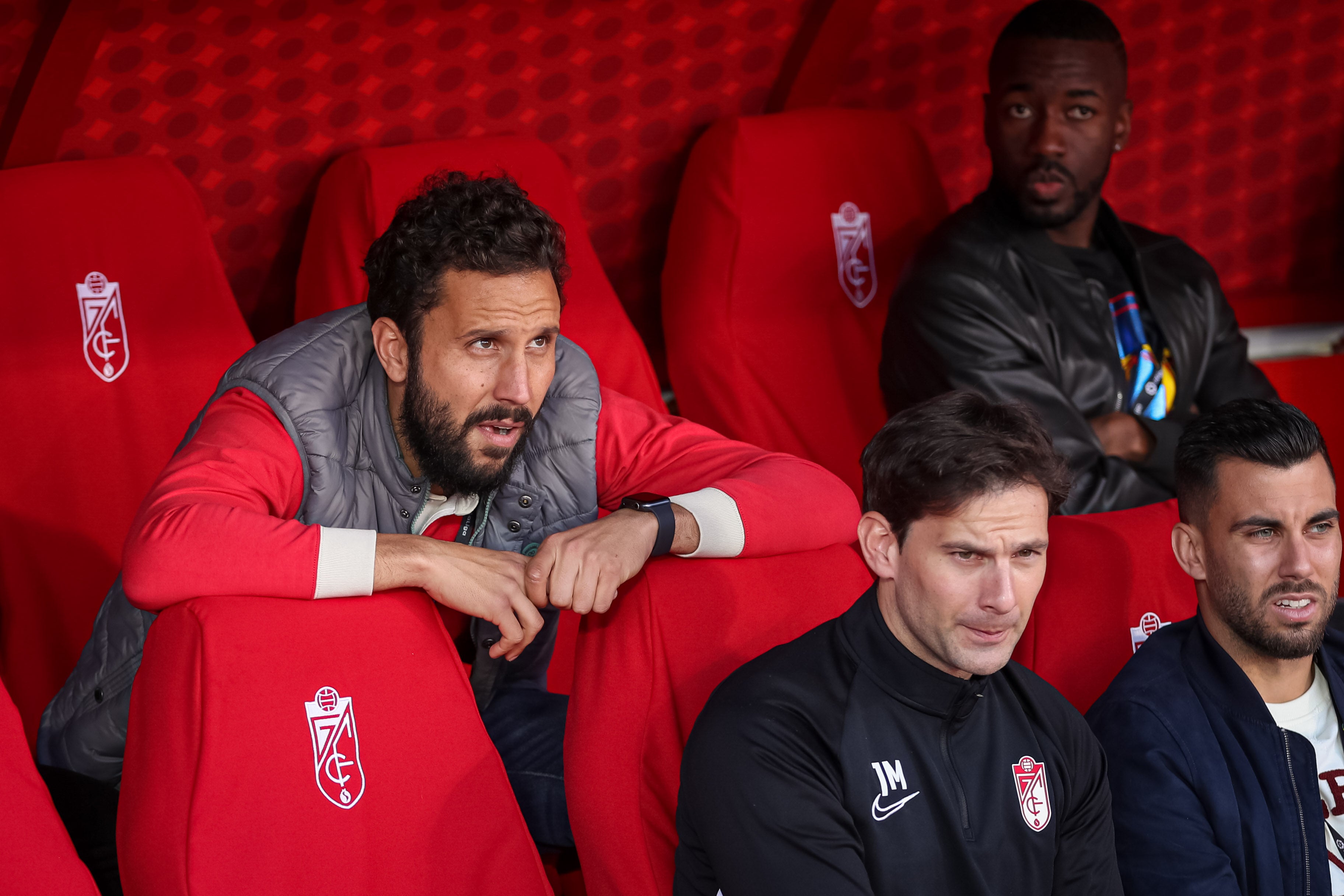 Repasa los mejores momentos del choque que ha enfrentado a dos rivales directos en Los Cármenes