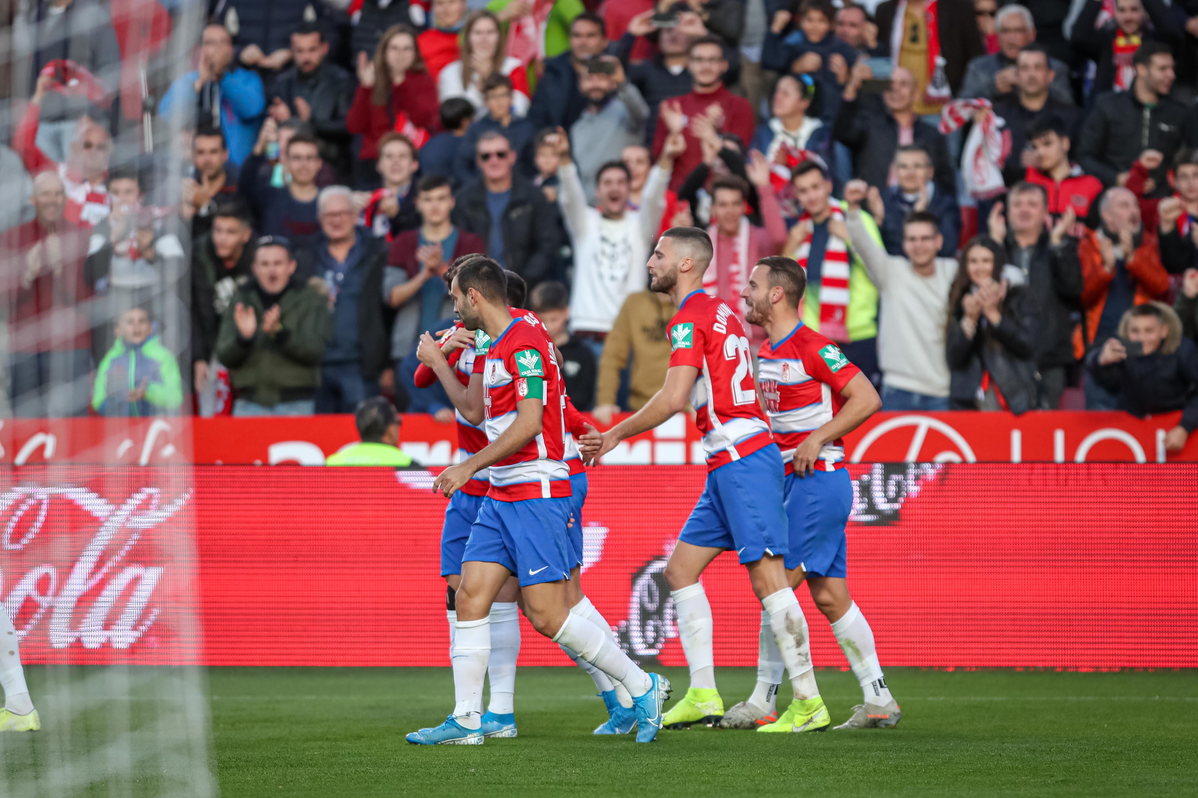 Repasa los mejores momentos del choque que ha enfrentado a dos rivales directos en Los Cármenes