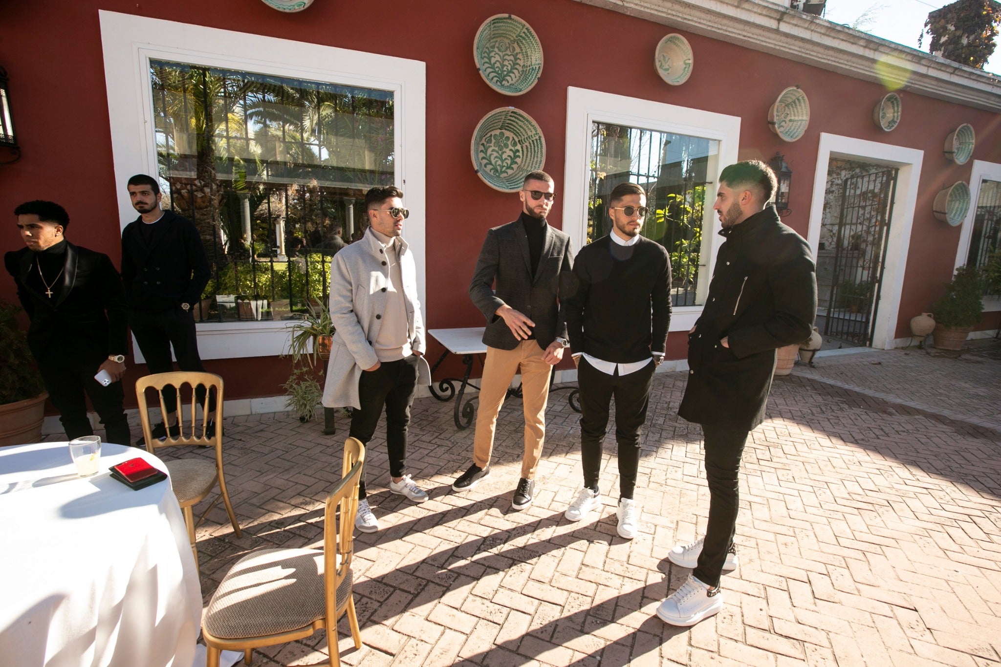 Futbolistas, miembros de los diferentes cuerpos técnicos y directivos en la comida de Navidad del Granada