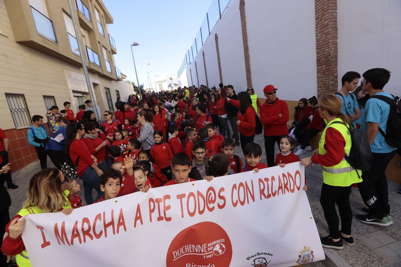 El niño de siete años motrileño que padece la enfermedad de Duchenne, una dolencia que causa distrofia muscular y que es degenerativa 