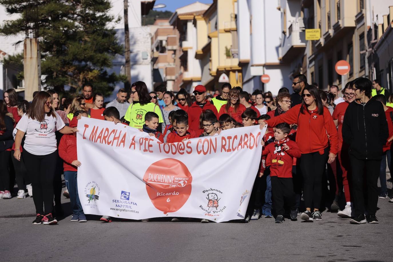 El niño de siete años motrileño que padece la enfermedad de Duchenne, una dolencia que causa distrofia muscular y que es degenerativa 