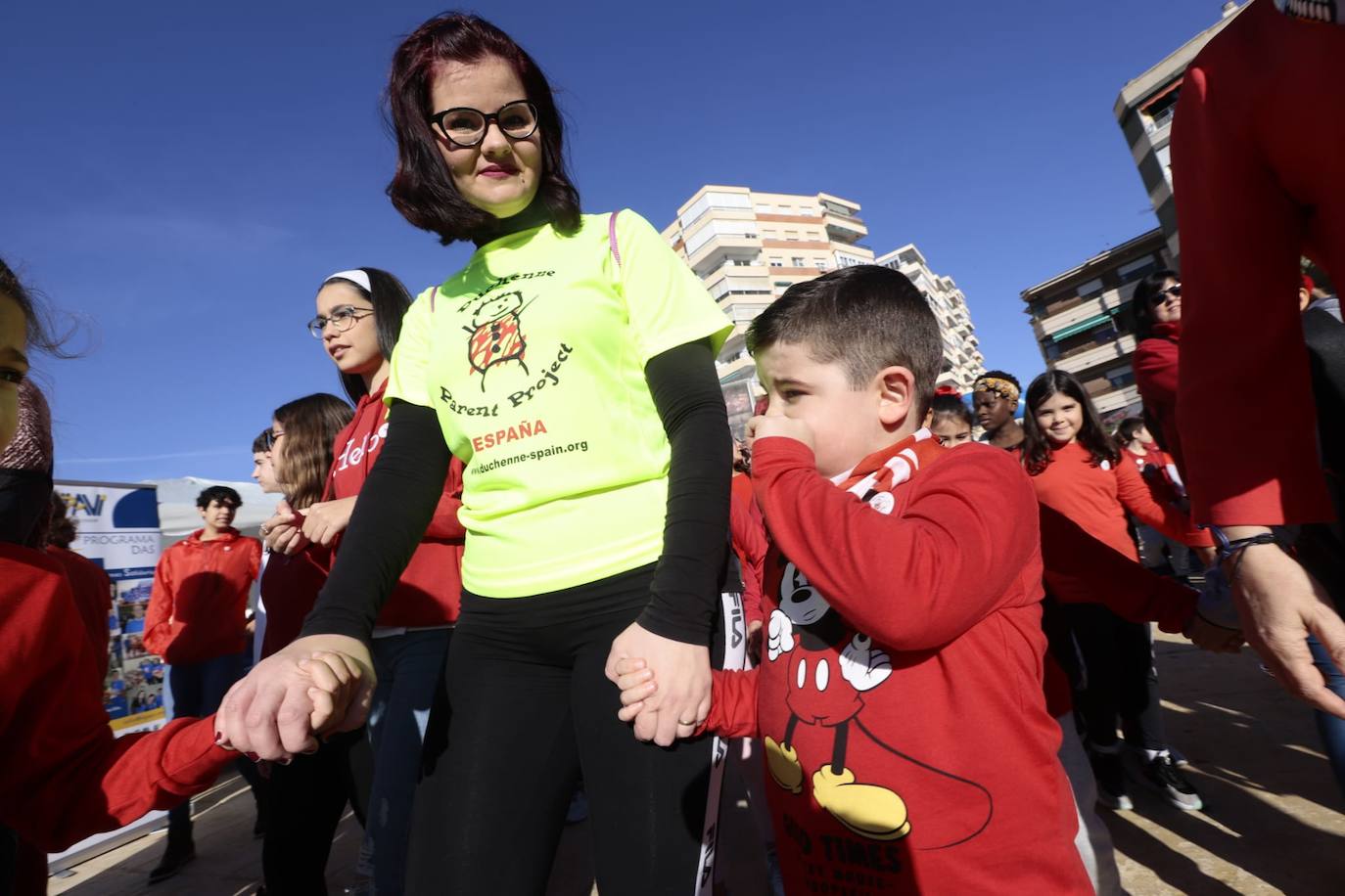 El niño de siete años motrileño que padece la enfermedad de Duchenne, una dolencia que causa distrofia muscular y que es degenerativa 